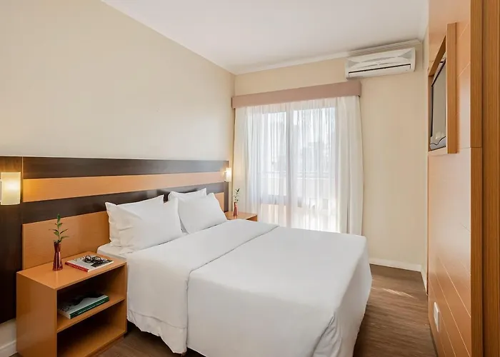 Hotel Piazza Navona By Intercity 4*
